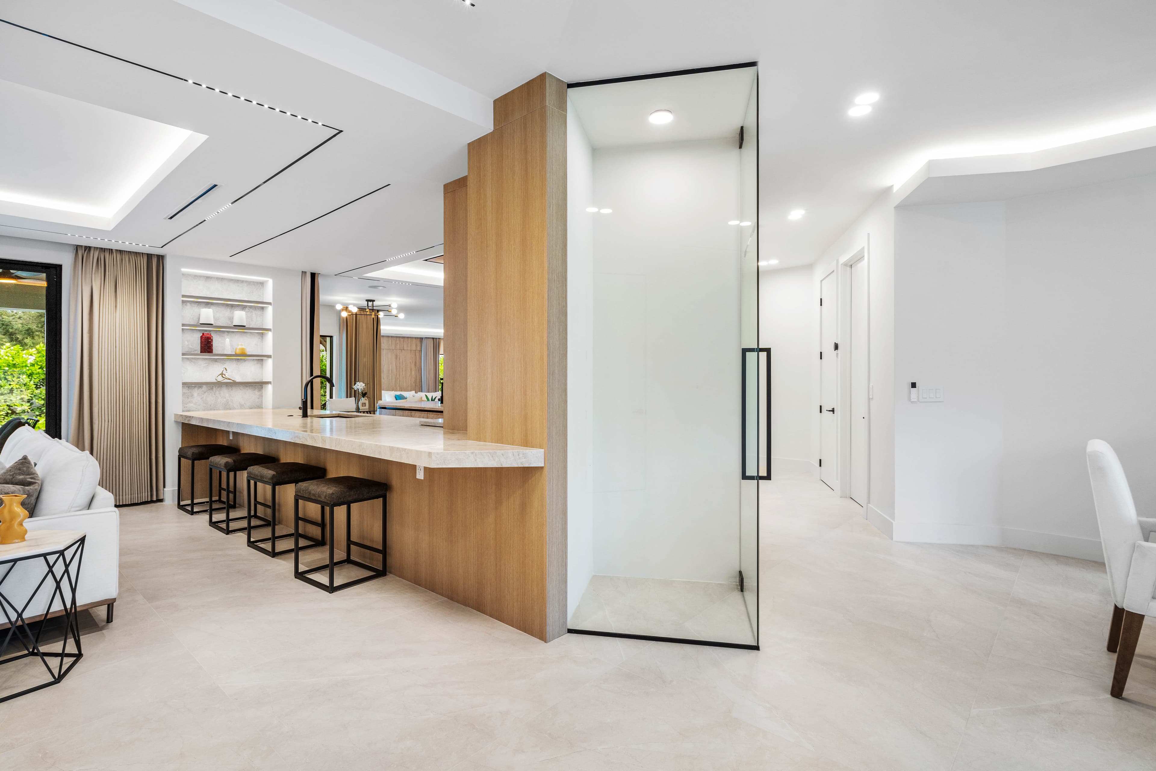 The Andrews Home — photo 13